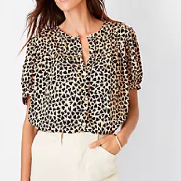Ann Taylor Tops - Ann Taylor Heart Mixed Media Button Puff Sleeve Top Small